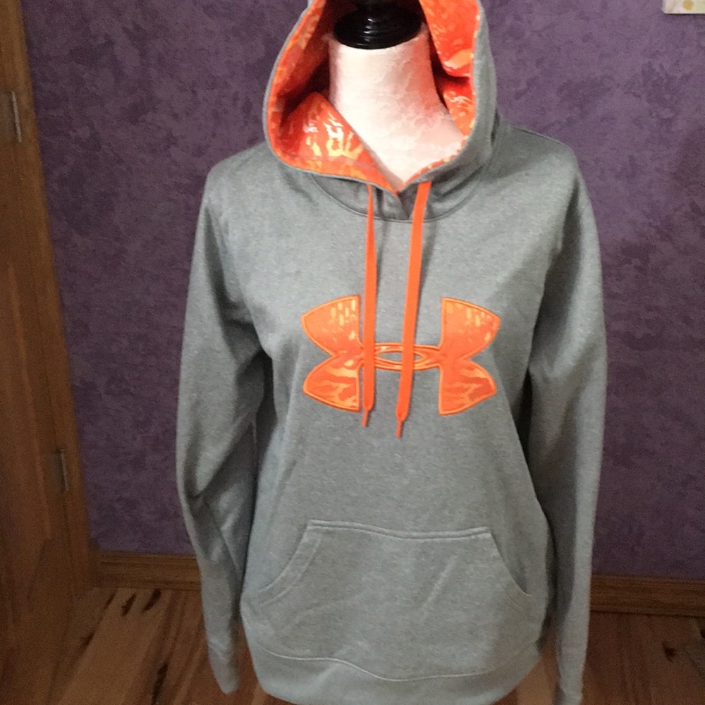 Under Armour Dri-fit hoodie